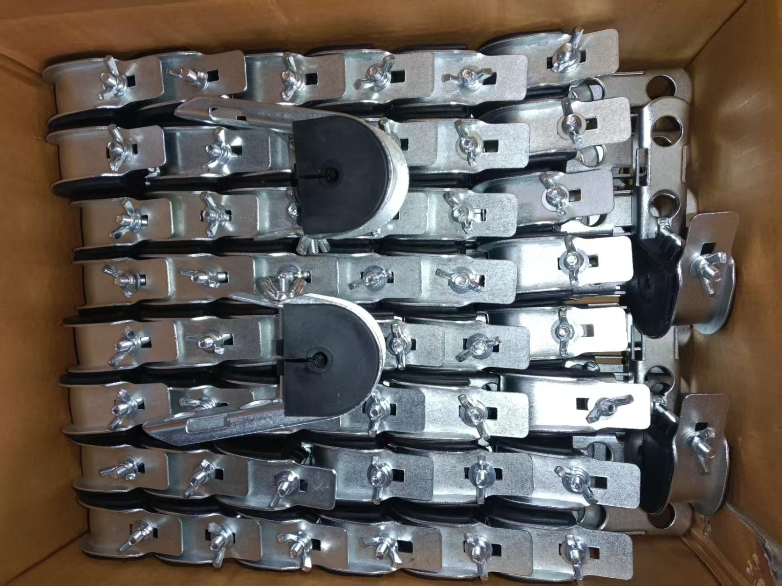 FBR-ADSS-JHOOK-8-12MM ADSS Round Fiber Optic Cable J Hook Suspension Clamp for ADSS diameter 8-12mm